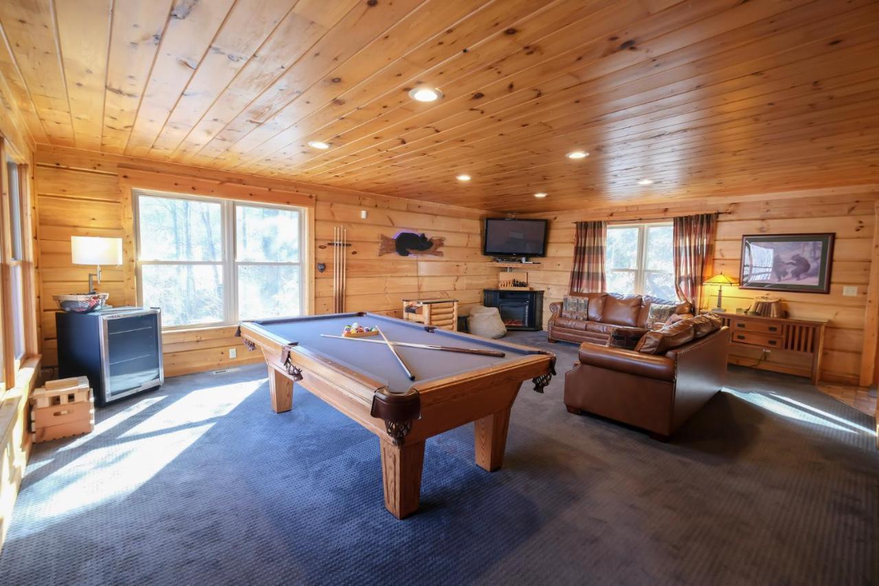 Lazy Bear Lodge Gatlinburg Exterior foto