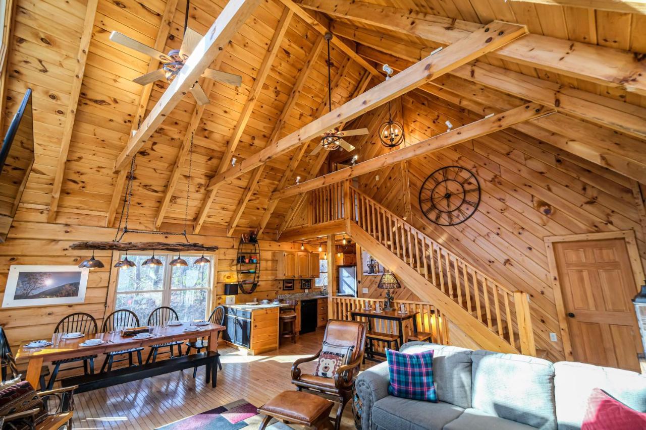 Lazy Bear Lodge Gatlinburg Exterior foto